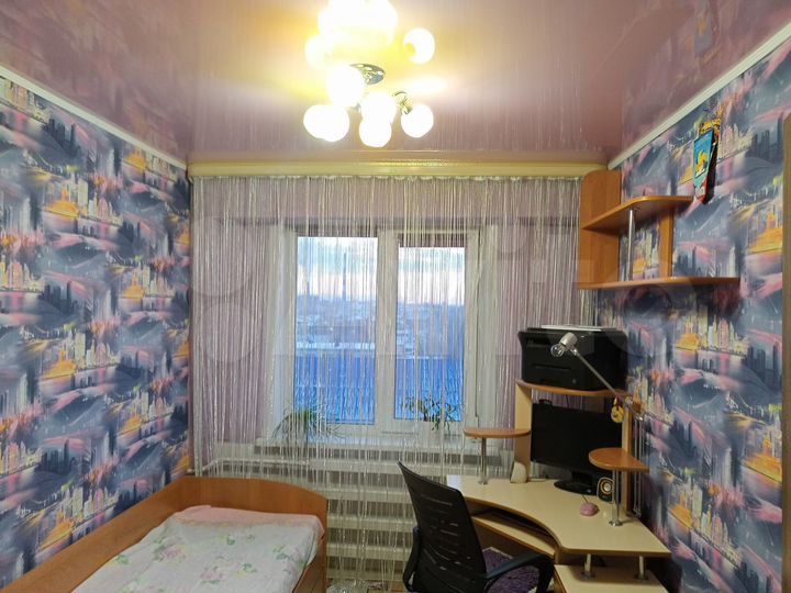 4-к. квартира, 58 м², 5/5 эт.
