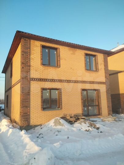 Коттедж 195 м² на участке 5,7 сот.