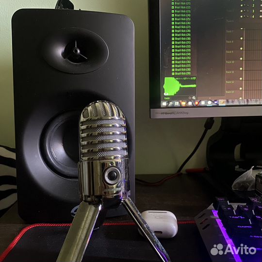 Студийный микрофон Samson Meteor