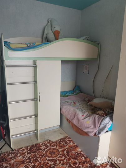 Детская кровать чердак со шкафом