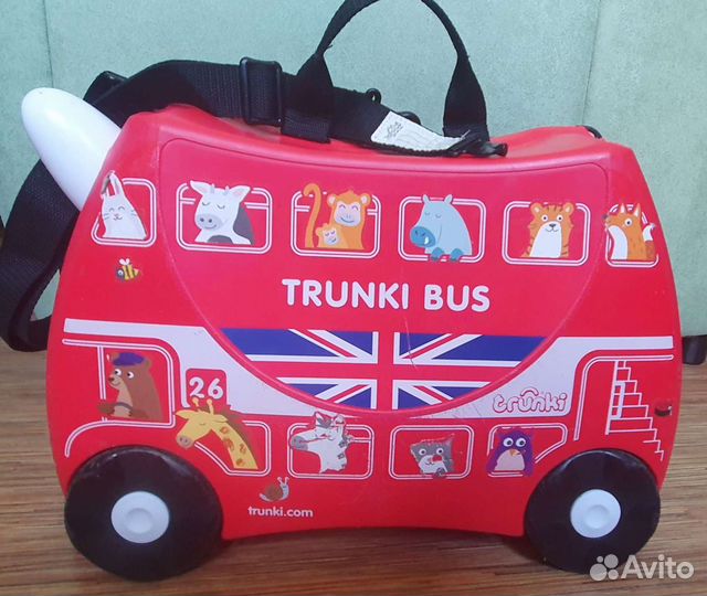 Детский чемодан на колёсиках trunki