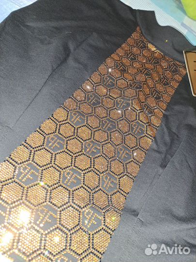 Костюм женский в стразах