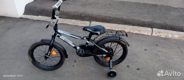 Детский велосипед 16