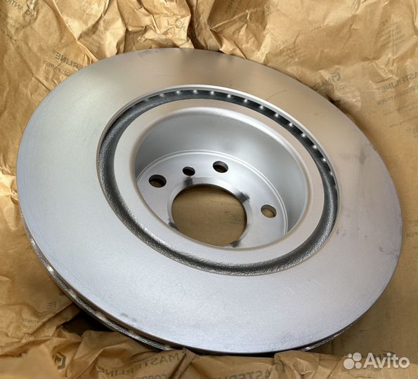 BMW, Тормозной диск задний вентилируемый