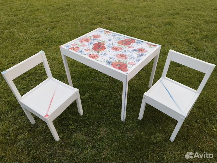 Детский комплект, стол и 2 стула