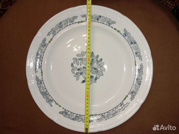 Огромное блюдо d 35 см керамика 2 штуки новое