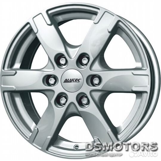 Диски Titan 8.0/18 6x114.3 ET38 d66.1 polar silver