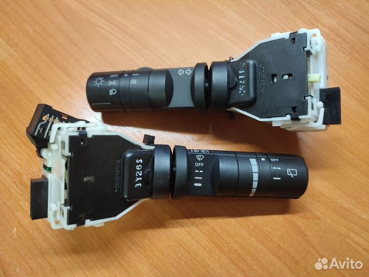 Переключатель дворников Nissan Qashqai J10 1.6