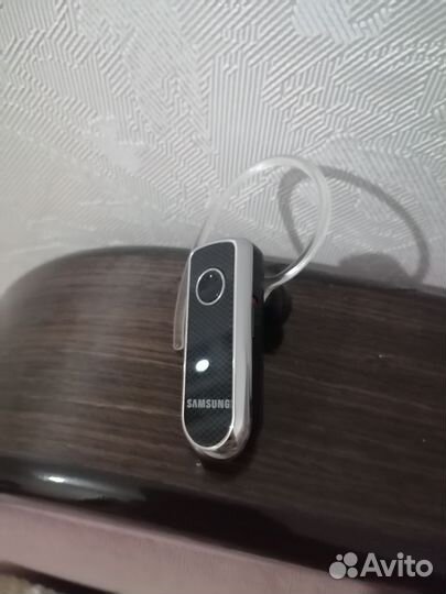 Блютуз гарнитура Samsung wep 570