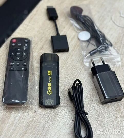 Приставка смарт тв Smart Stick TV