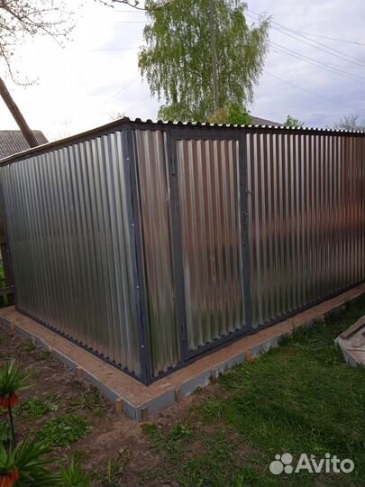 Гараж-пенал из металлопрофиля