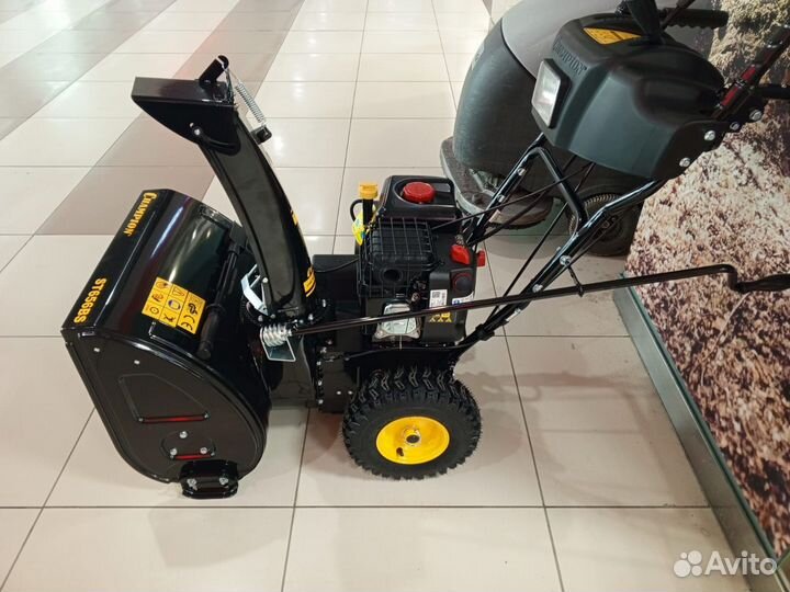 Снегоотбрасыватель снегоуборщик champion ST656BS
