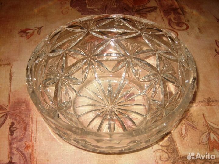 Хрустальные салатницы