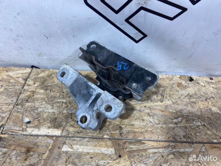 Подушка кпп Mitsubishi Outlander 3 До Рестайл