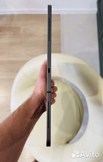 iPad Pro 12.9 1Tb Cellular (АКБ 96%)