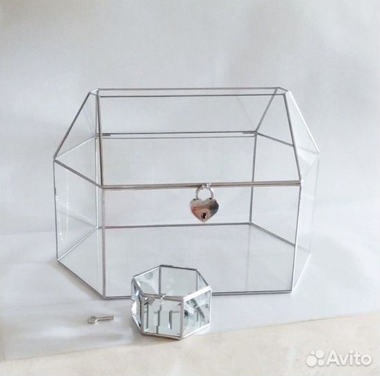 Ларец и шкатулка для свадьбы