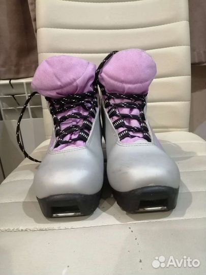 Лыжные ботинки Трек