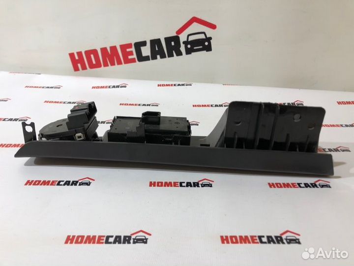 Блок управления стеклоподъемниками Chevrolet Cruze