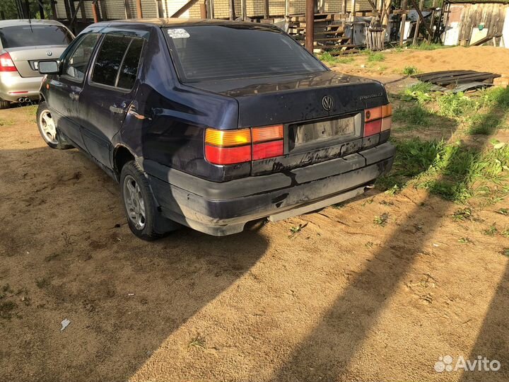 Volkswagen vento моновпрыск 1,8 разбор