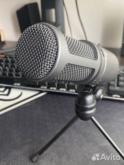 Студийный микрофон USB Audio-Technica AT 2020