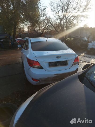 Хундай Солярис по запчастям на разбор