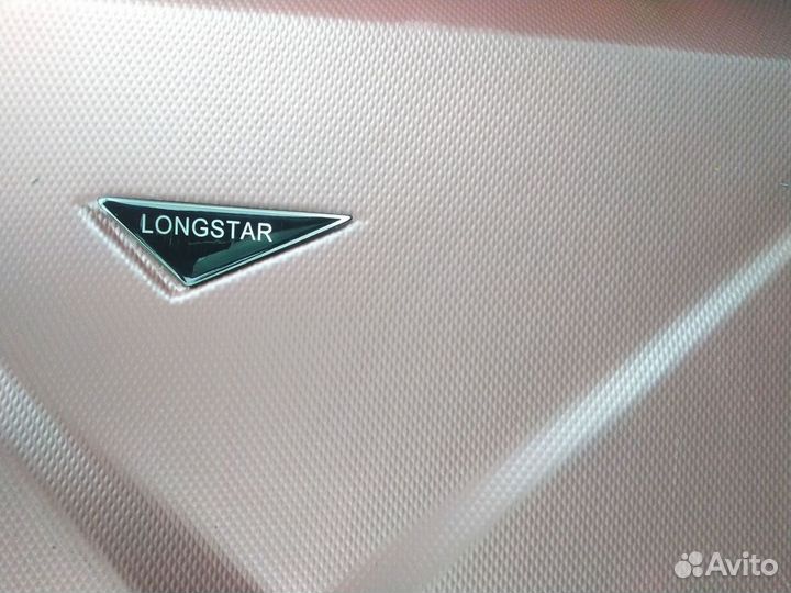 Чемодан longstar