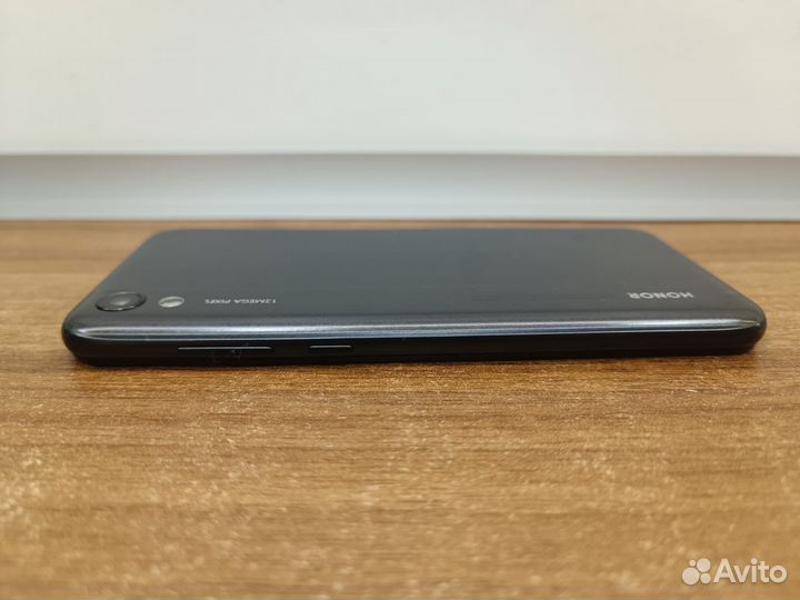 Honor 8s 2/32gb LTE 3020акб