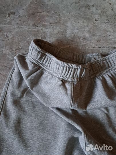 Спортивные штаны Nike