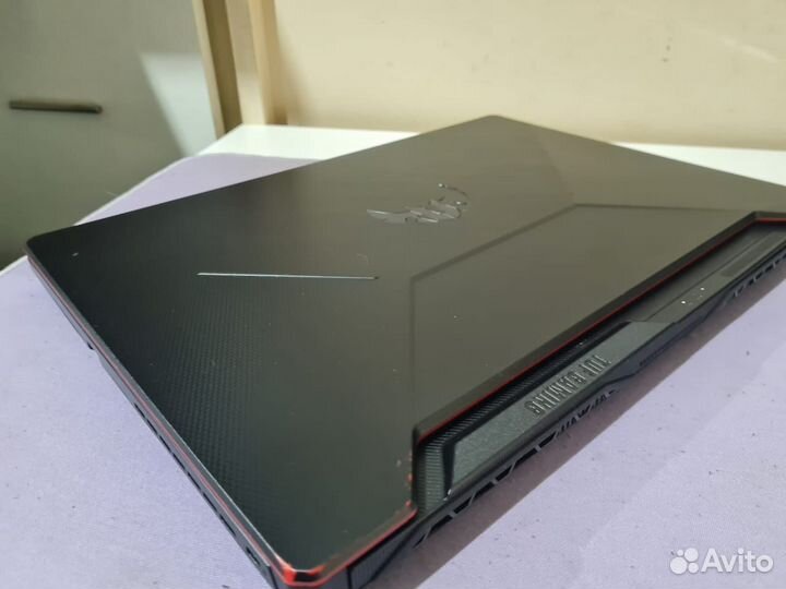 Asus TuF Gaming Ryzen 7 4800H/16 GB/ RTX 2060