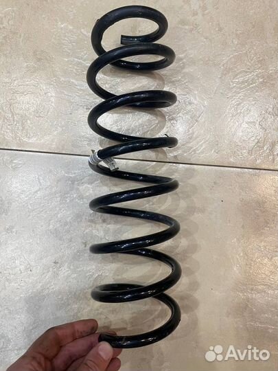 Пружина задняя bmw f10