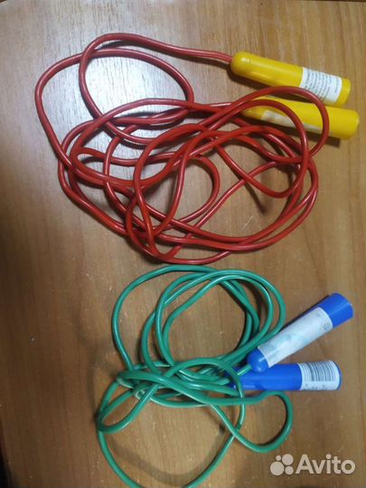 Капа боксерская, эспандеры, бинты, скакалки