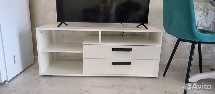 Тумба под телевизор новая