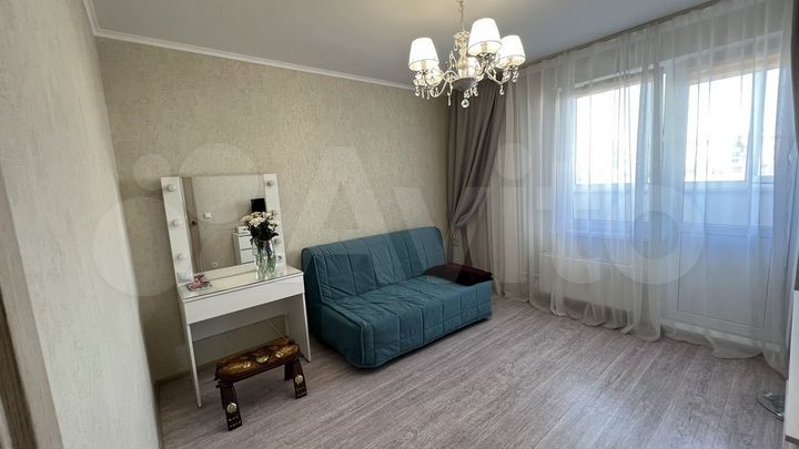 2-к. квартира, 60 м², 2/16 эт.