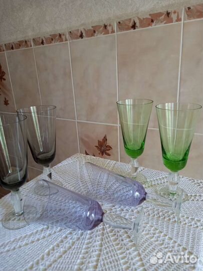Винтаж. Фужеры из цветного стекла