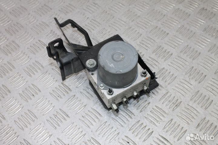 Блок ABS Nissan Teana 32 J32 2WD