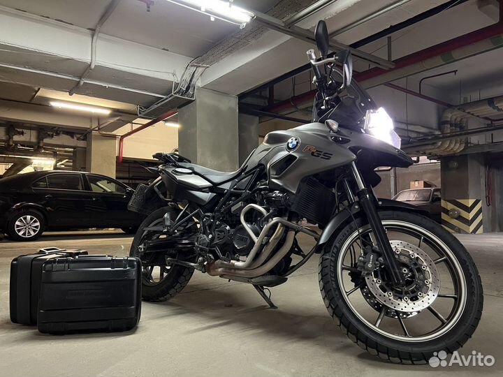BMW F700GS