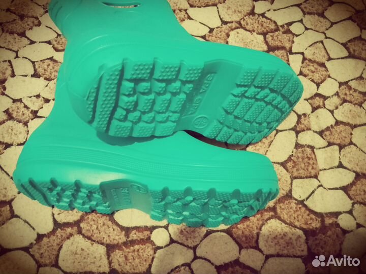 Сапожки женские