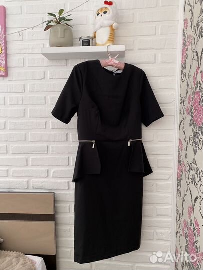 Платье 46-48 новое faberlic