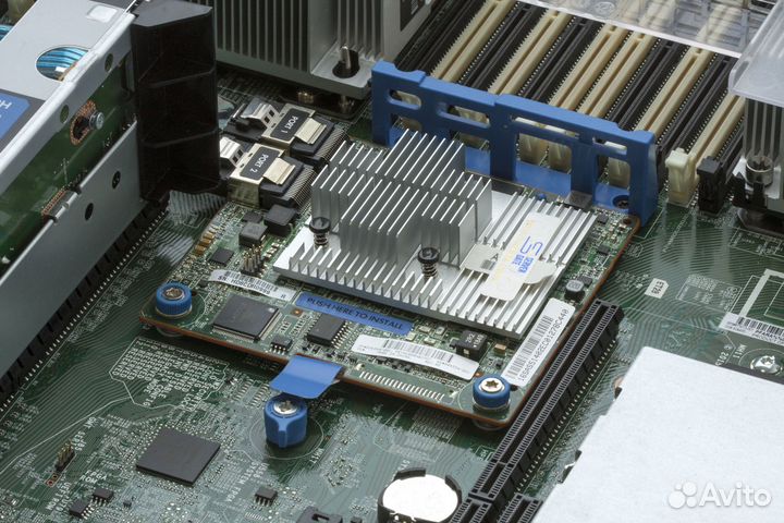 Сервер HP DL380 Gen10 24SFF 2xGold 6136 512GB