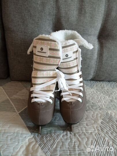 Коньки фигурные новые Nordway