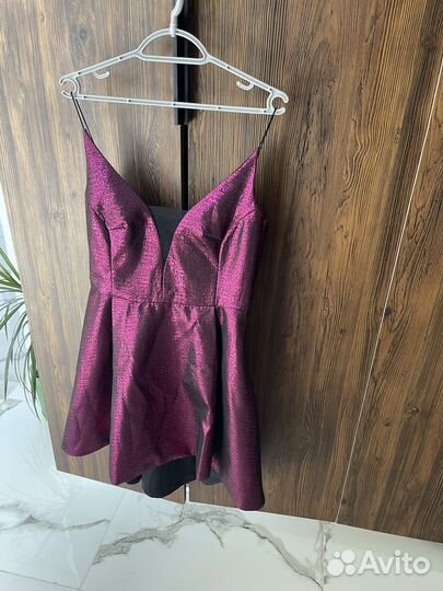 Платье вечернее