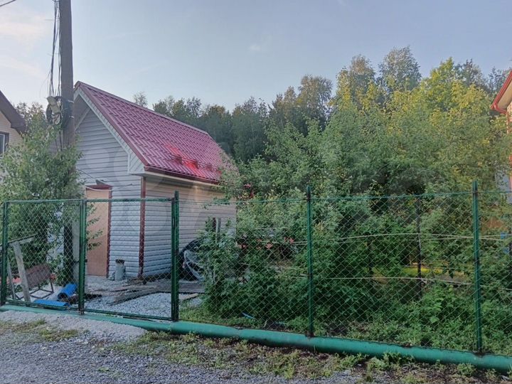 Дом 96,6 м² на участке 7,5 сот.