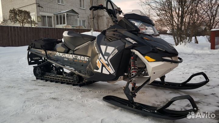 Снегоход BRP lynx boondocker 800R-etec