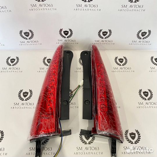 Задние фонари на LADA largus