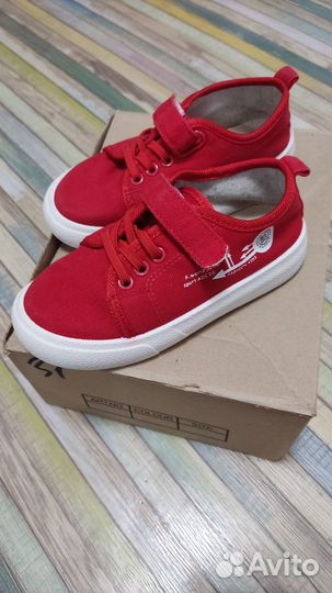 Детские кеды