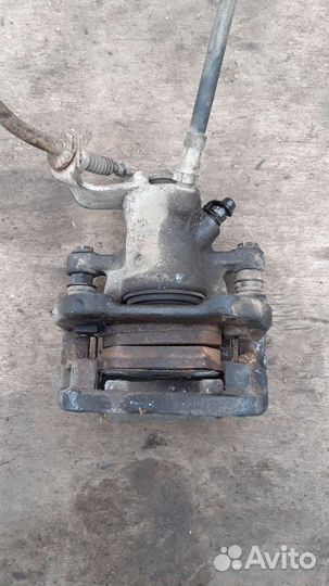 Суппорт задний левый Countryman R60