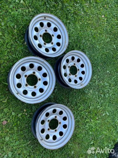 Колеса диски на Сузуки Джимни R15