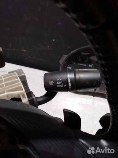 Переключатель стеклоочистителя Mazda 3 BM