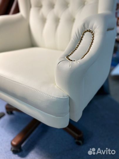 Компьютерное кресло