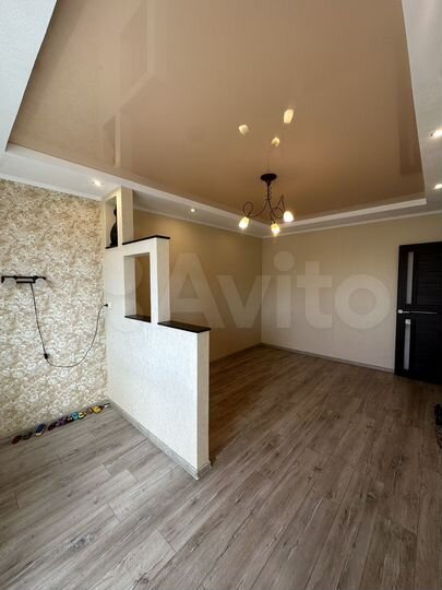 2-к. квартира, 50 м², 5/10 эт.